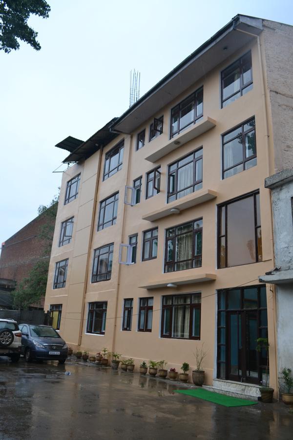 Hotel Royal Residency Srīnagar Exterior foto